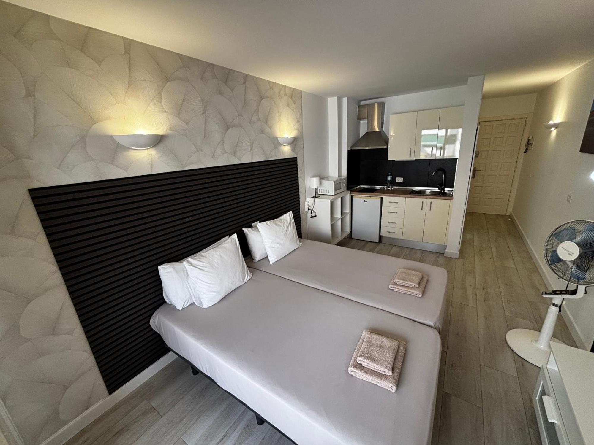 Cozy Studio In Los Cristianos Beach Free Wifi 아로나 외부 사진