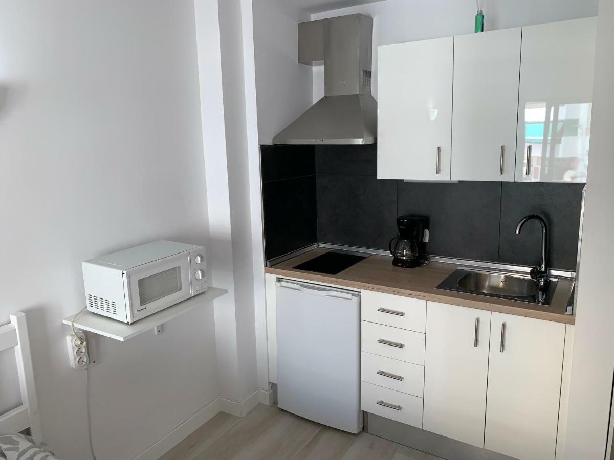 Cozy Studio In Los Cristianos Beach Free Wifi 아로나 외부 사진